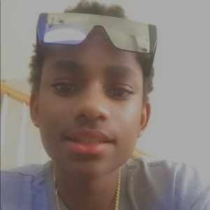 Meet your Posher, Malik